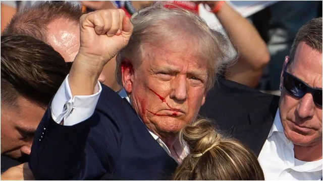 White House displays Trump's portrait after assassination attempt