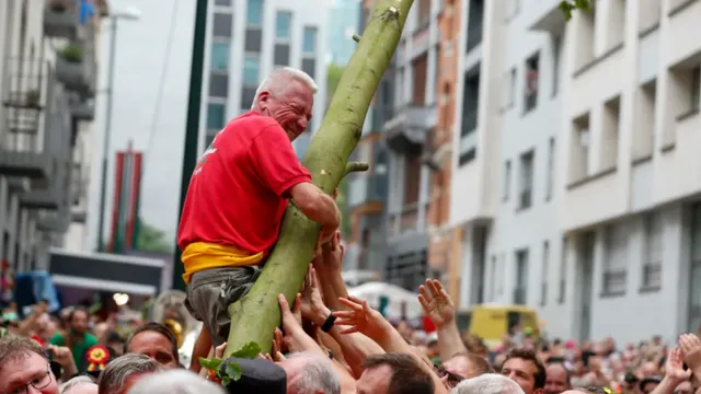 Meyboom Festival Celebrates Brussels' History