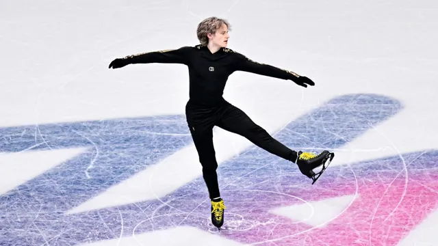Ilia Malinin leads Team USA to figure skating gold with stunning performance