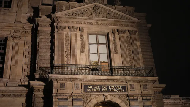 Louvre thieves master social norms to evade suspicion