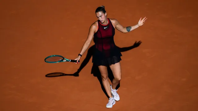Aryna Sabalenka showcases her dance skills at Roland-Garros