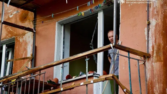 Russian attacks devastate Ukraine with 13 dead and 54 injured