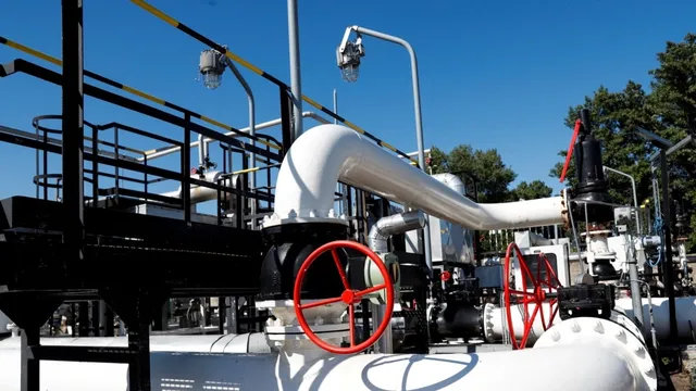 Ukraine delays oil flow restart in political blackmail over EU membership