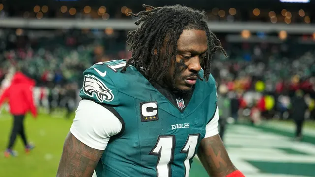 Patriots remain sole contender for A.J. Brown trade