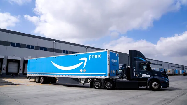 Amazon disrupts freight industry by expanding shipping services