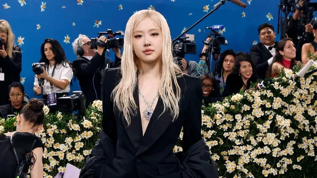 Rosé ties BTS for historic billboard milestone