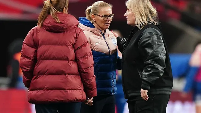 Emma Hayes struggles with national pride during anthem at England vs USA match
