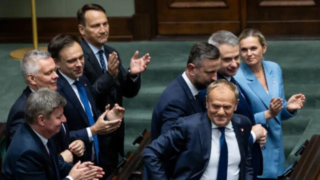 Donald Tusk survives crucial confidence vote amidst political turmoil