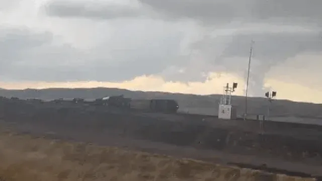 Wedge tornado derails empty coal train in Nebraska