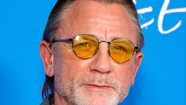 Daniel Craig claims playing gay role during Bond would look reactionary