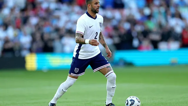 Kyle Walker leaves Manchester City for Burnley in free transfer