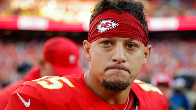 Patrick Mahomes undergoes knee surgery after devastating injury
