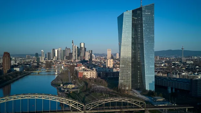 Bank of England holds interest rates amid Iran war concerns