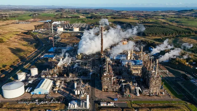 ExxonMobil ends production at Mossmorran plant early amid job risks