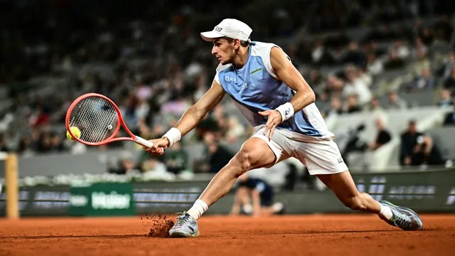Matteo Arnaldi withdraws from French Open semifinal due to illness