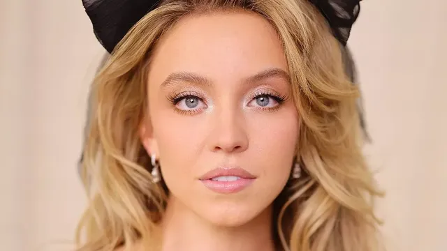 Sydney Sweeney's SNL Debut Sparks Body Humor Debate