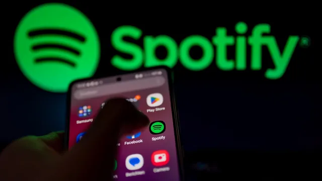 Universal Music Group and Spotify reach pivotal agreement for music content