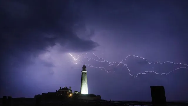 Thunderstorms expected in southern UK after warm September spell