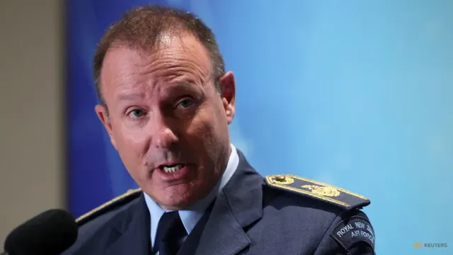 New Zealand's military chief Tony Davies resigns over undisclosed inappropriate relationship