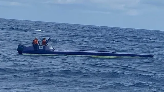 Colombian navy intercepts three narco-subs heading to Australia