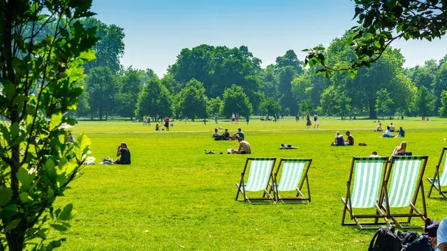 England swelters as heatwave peaks on July 1, 2025