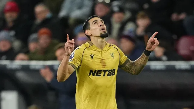 Burnley struggles with fifth straight defeat in Premier League