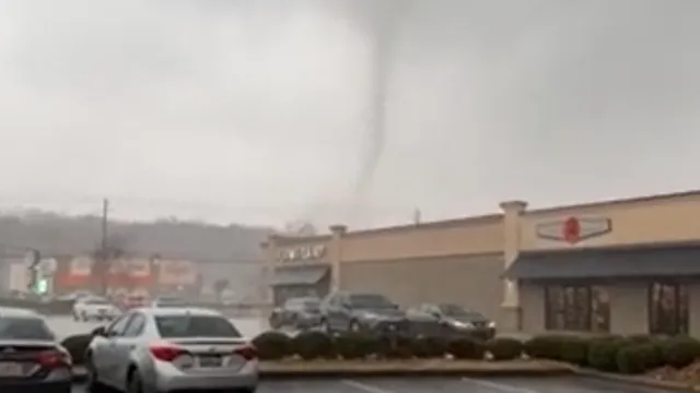Tornado devastates Jefferson County in severe weather outbreak