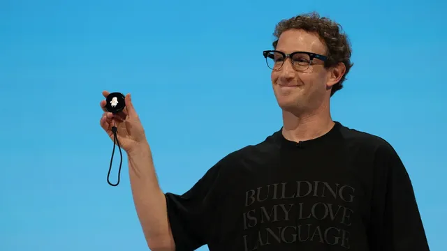 Meta CEO Mark Zuckerberg unveils Muse Charm, a keychain-sized AI device with touchscreen and 5G
