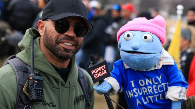 Enrique Tarrio plans to sue media for falsely labeling him an ICE agent