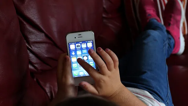 Charity Calls for Stronger Online Safety Laws for Children