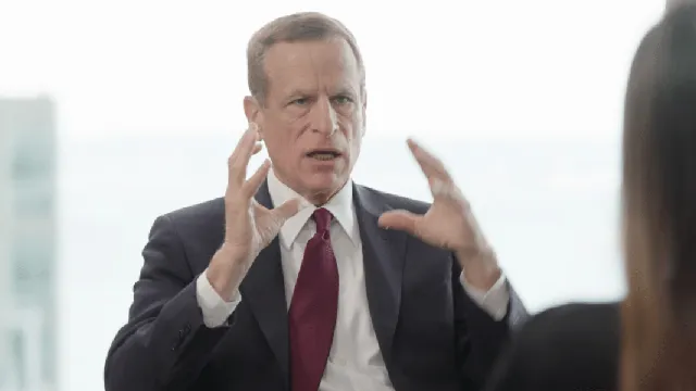 Kaplan highlights the need for leaders to empower their subordinates as coaches