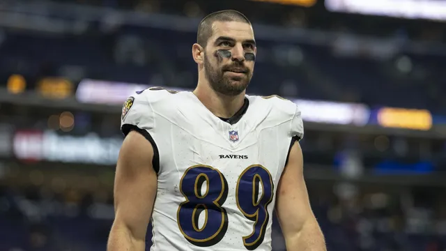 Mark Andrews breaks Ravens' all-time receiving yards record
