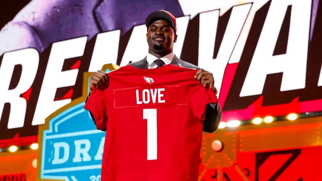 Jeremiyah Love emerges as favorite for rookie of the year after draft