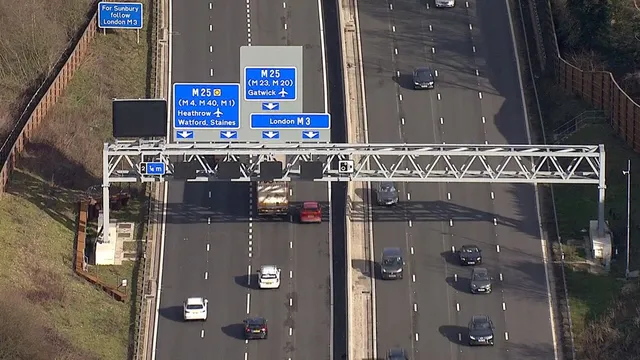 Smart motorway failure blamed for fatal M4 crash