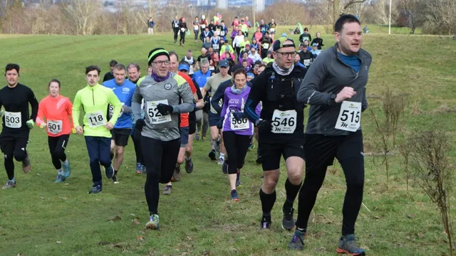 Prankster disrupts Glasgow 10k race by sending runners the wrong way
