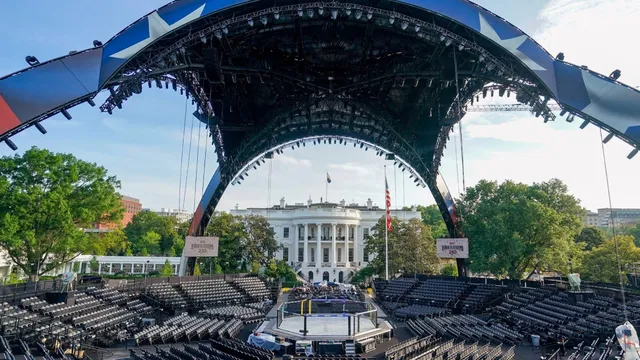 Trump hosts UFC Freedom 250 on his 80th birthday