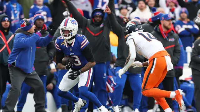 Damar Hamlin re-signs with Bills after cardiac arrest ordeal