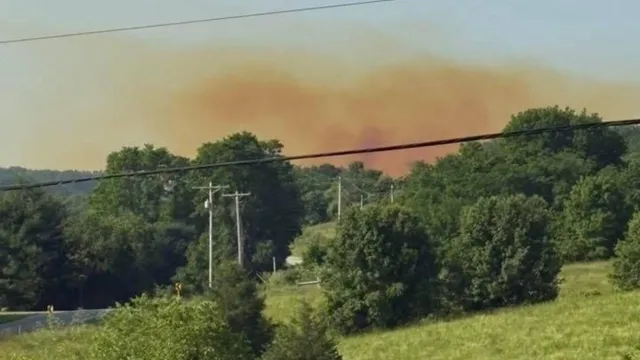 Evacuations ordered as chemical leak affects Ohio town