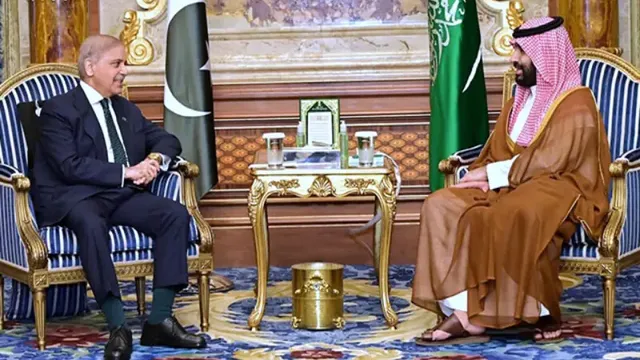 Pakistan's Prime Minister Shehbaz Sharif condemns Houthi attacks and pledges support for Saudi Arabia's security