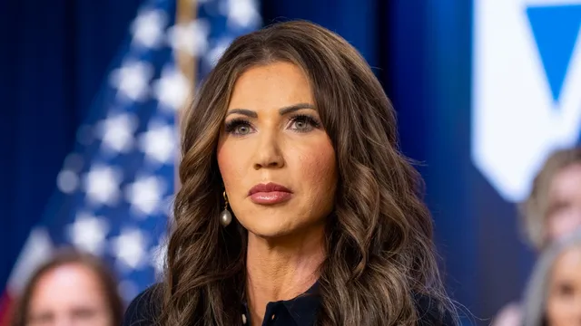 Kristi Noem pushes military involvement to arrest protesters in Los Angeles