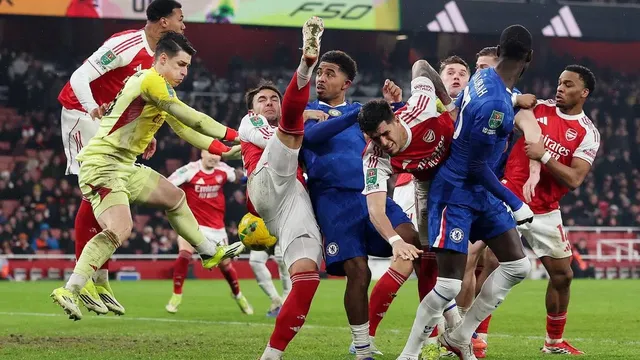 Arsenal secures narrow victory over Chelsea in Carabao Cup semi-final