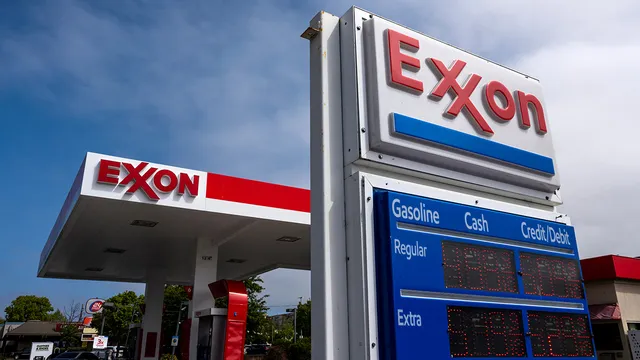 ExxonMobil moves legal home to Texas for business benefits