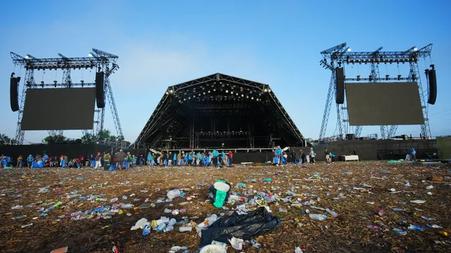 Glastonbury Festival site overwhelmed by rubbish after massive turnout