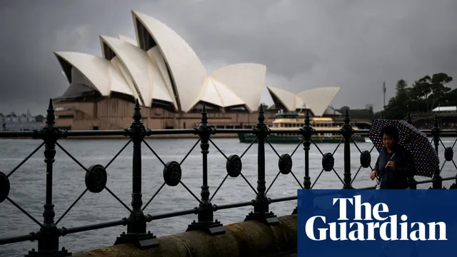 Sydney's temperatures drop as September rain soaks Uluru