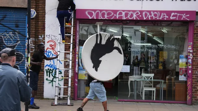 Thieves of Banksy Artwork Might Regret Their Heist