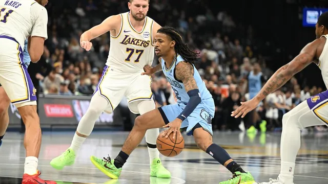 Lakers triumph over Grizzlies with star performances on January 2