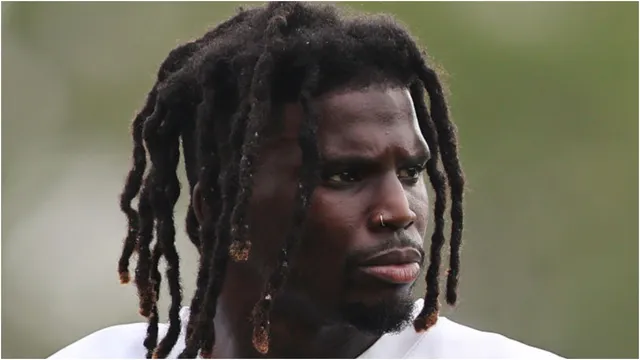 Tyreek Hill's wife files for divorce after domestic dispute and child custody concerns