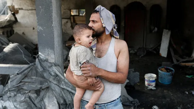Israeli strikes kill over 50 in Gaza amid ceasefire calls
