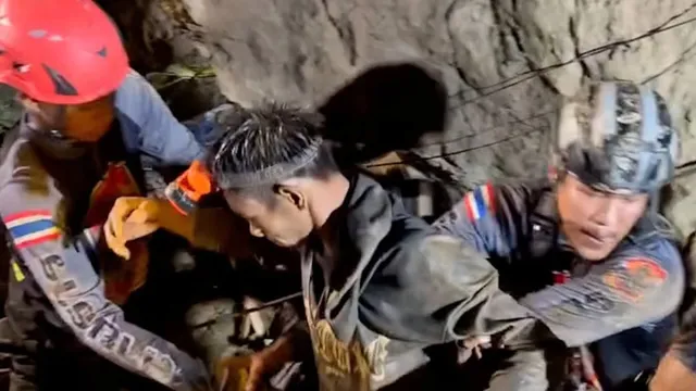 Five men rescued after being trapped in flooded cave in Laos