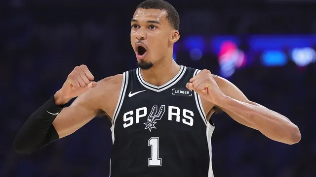 San Antonio Spurs aim to repeat playoff success with returning core
